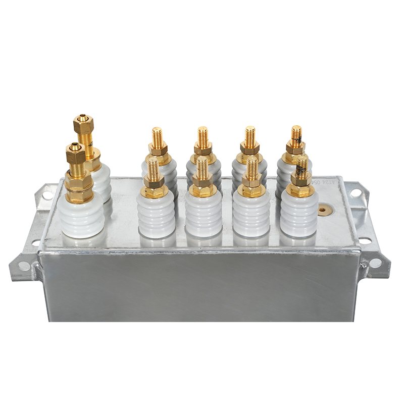 Tụ điện dòng RAM và RFM: Sự khác biệt của hệ thống sưởi cảm ứng là gì?